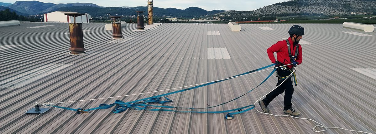 Curso de seguridad en los trabajos en cubiertas ligeras - Preve-System
